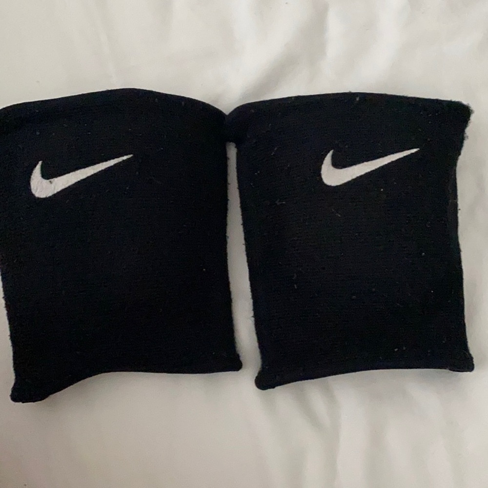 Nike Volleyball Knee Pads